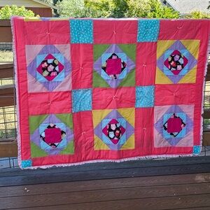 Home Crafted Ruffled Edge Owl Theme Child’s Quilt